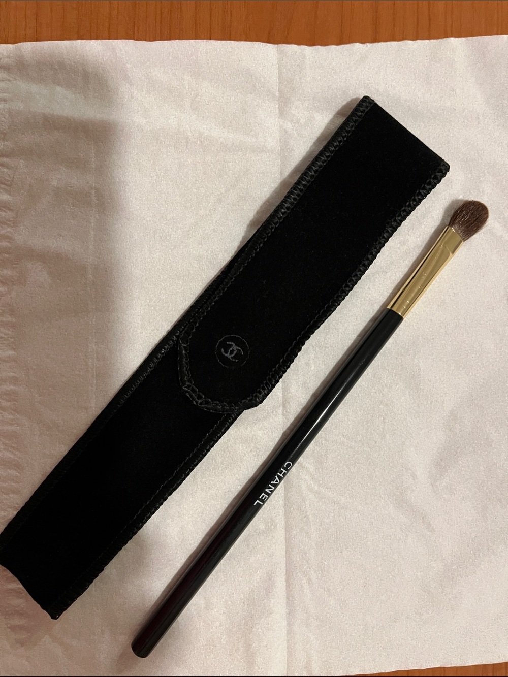 CHANEL Black & Gold Eye Shadow Brush with Velvet Sleeve